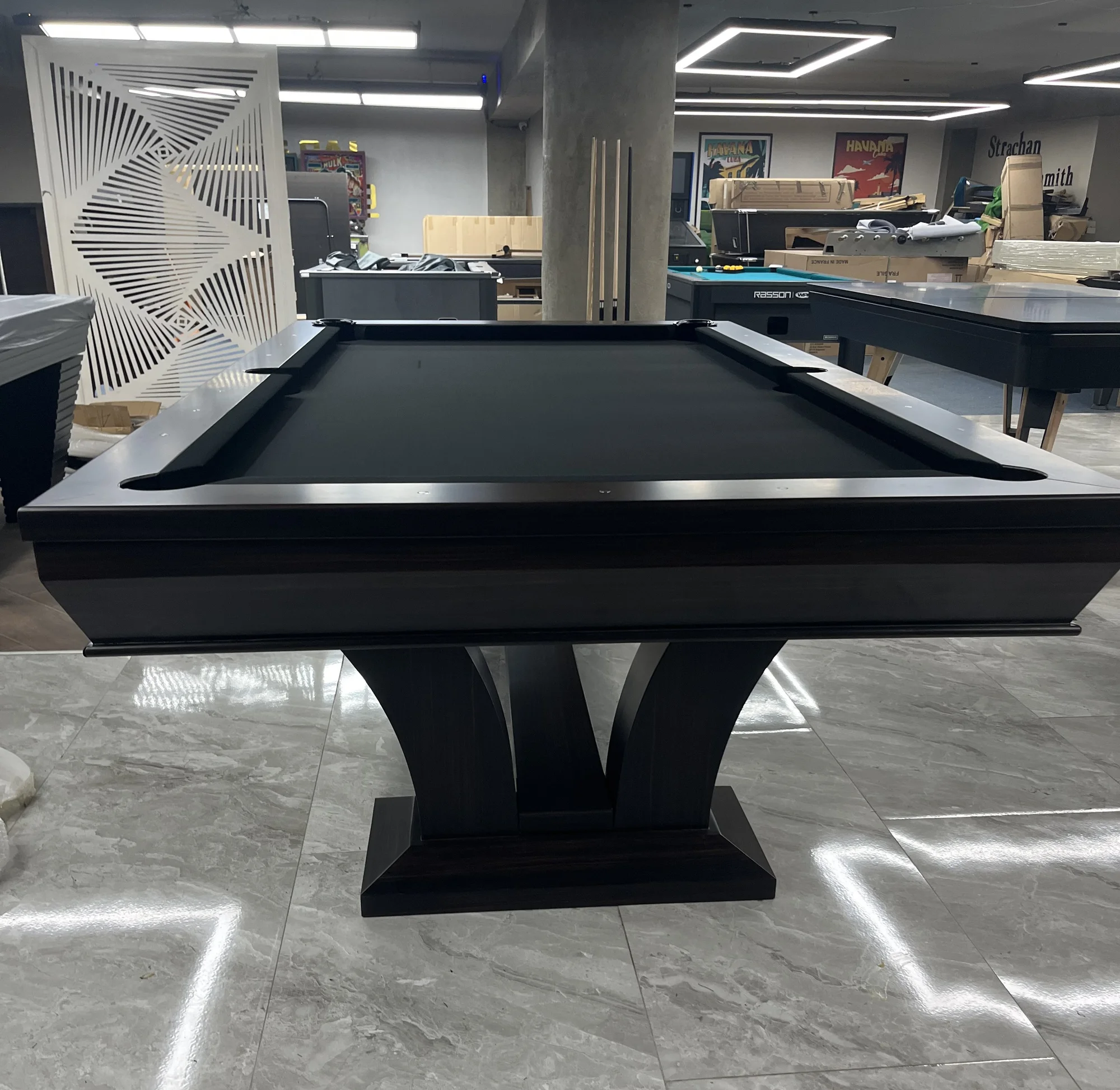 Billard américain 9 pieds
